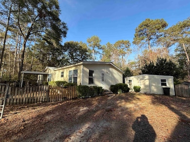 833 Sir Richard Rd, Tallahassee, FL 32310 - photo 2