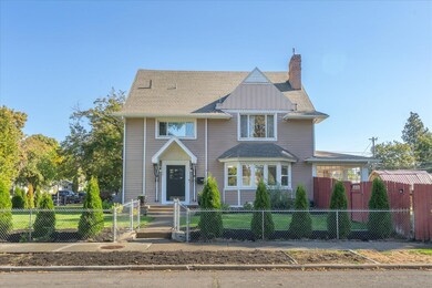 1032 N A St, Spokane, WA 99201 - photo 4