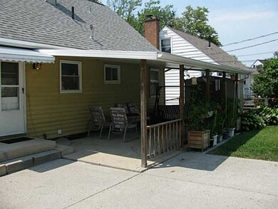 632 Roth Ave, Columbus, OH 43228 - photo 2