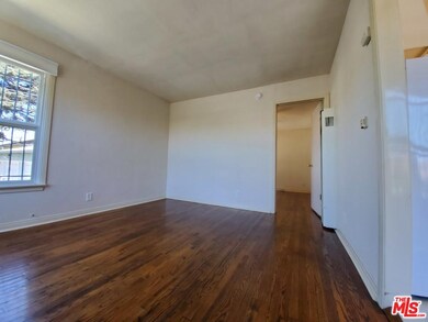 1826 S Rimpau Blvd, Los Angeles, CA 90019 - photo 2