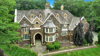 7,340 Square Feet