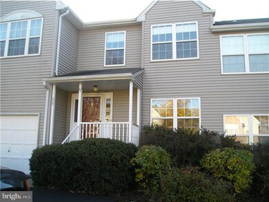 225 Victoria Ct unit 174, Doylestown, PA 18901 - photo 2