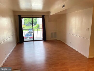 200 Chesterfield Ln unit 202, Stafford, VA 22556 - photo 7