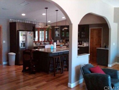 Standing in entry area looking towards the large o