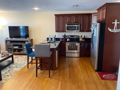 100 Fellsway W unit 201, Somerville, MA 02145 - photo 2