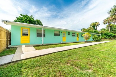 2546 NE Hickory Ave unit B Efficiency, Jensen Beach, FL 34957 - photo 2