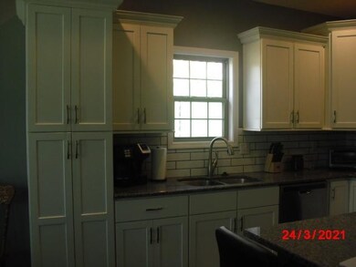 128 Whispering Pines Dr, Frankfort, KY 40601 - photo 6