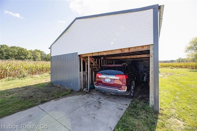 54X30 garage/ polebarn
