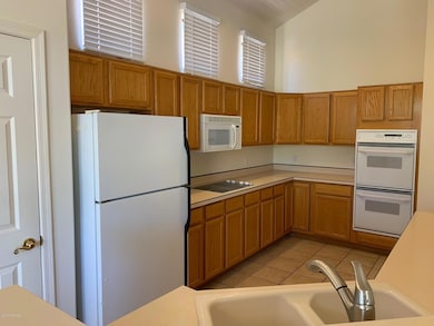 11130 N Desert Flower Dr, Tucson, AZ 85737 - photo 4