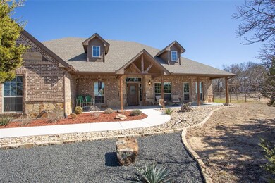 110 Woody Williams Ct, Weatherford, TX 76088 - photo 2