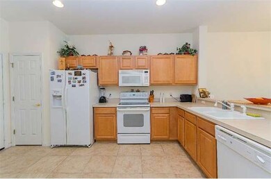 823 Hampton Cir, Naples, FL 34105 - photo 4