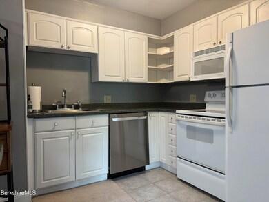 260 Pittsfield Rd unit B11, Lenox, MA 01240 - photo 3