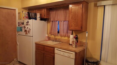 3534B Amboy Rd unit 2, Staten Island, NY 10306 - photo 4