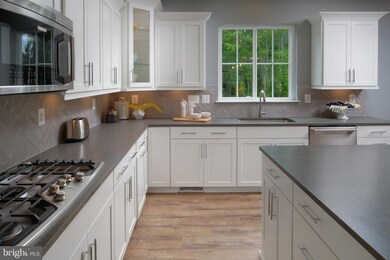 108 Morning Glory Ct, Stafford, VA 22554 - photo 3