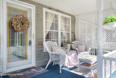 12 Defoe St, Pittston, PA 18640 - photo 5