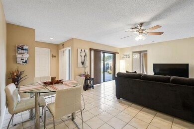 8027 Ambach Way, Hypoluxo, FL 33462 - photo 2