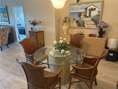 8044 Glen Abbey Cir, Fort Myers, FL 33912 - photo 3