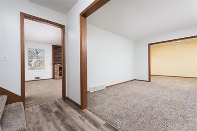 6824 Wedd St, Shawnee, KS 66203 - photo 3