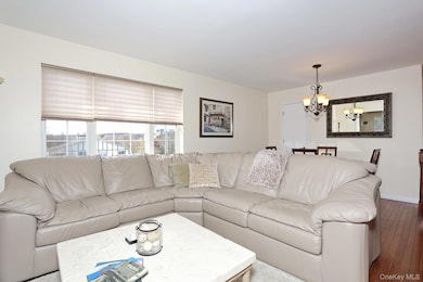 262 E Crooked Hill Rd unit 262, Pearl River, NY 10965 - photo 7