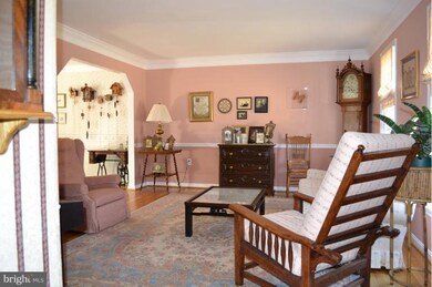 16917 Freedom Way, Rockville, MD 20853 - photo 5