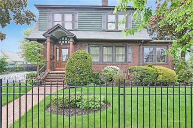 759 Pontiac Ave, Cranston, RI 02910 - photo 3