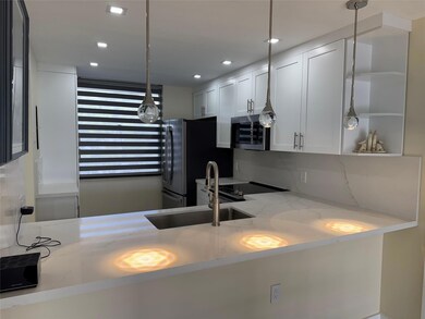 Whitehall Condos unit 306, Davie, FL 33324 - photo 5