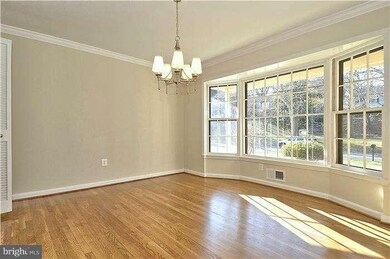 12909 Saddlebrook Dr, Silver Spring, MD 20906 - photo 4