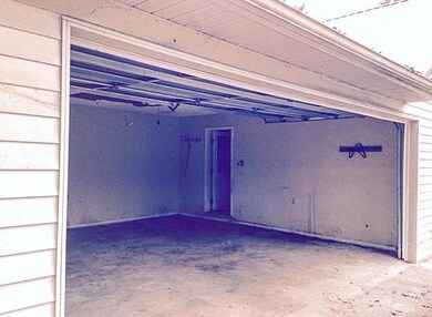 2 Car Garage