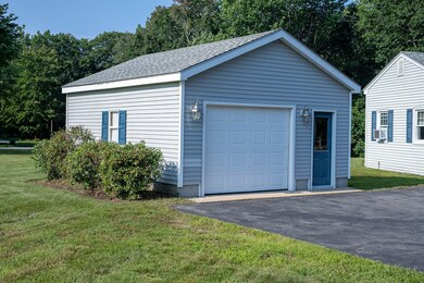 261 Sanford Rd, Wells, ME 04090 - photo 5