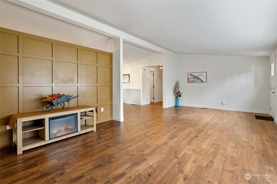 8434 McNiece Dr SE, Yelm, WA 98597 - photo 3