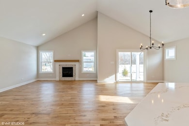 1014 Oak Grove Ct, Crown Point, IN 46307 - photo 5