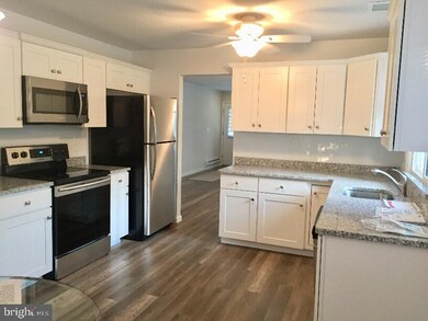 36 Windsor Rd, Southampton, NJ 08088 - photo 4