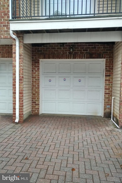 9902 Sassafras Ln, Bowie, MD 20721 - photo 2