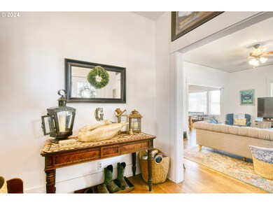 1214 NW Carden Ave, Pendleton, OR 97801 - photo 5