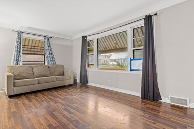 167 Butler Ave E, Saint Paul, MN 55118 - photo 2