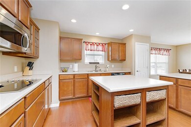 13135 Ambergate Dr, Fishers, IN 46037 - photo 7