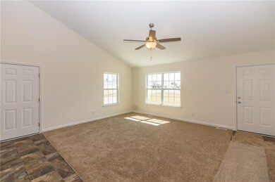 522 Veatch St, Whiteland, IN 46184 - photo 4