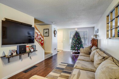 75 Bartemus Trail unit U467, Nashua, NH 03063 - photo 5