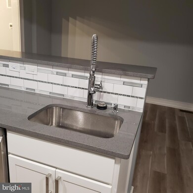 4704 Kernwood Ave, Baltimore, MD 21212 - photo 7