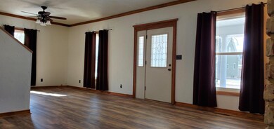 627 N Pleasant St, Portland, IN 47371 - photo 6