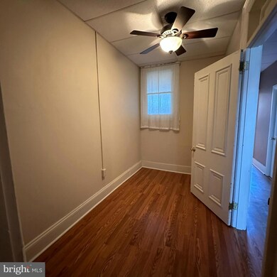 53 S Main St unit 3RD FLOOR, Chambersburg, PA 17201 - photo 6