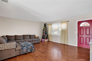 16327 Seneca Rd, Victorville, CA 92395 - photo 5