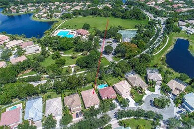 4143 Laurel Ridge Cir, Weston, FL 33331 - photo 2