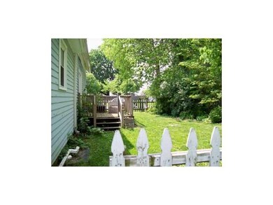 125 N Walnut St, Atlanta, IN 46031 - photo 2