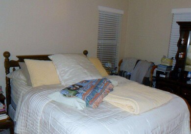 12738 W PALM 003