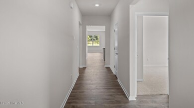 2021 Minnette Cir, New Bern, NC 28562 - photo 6