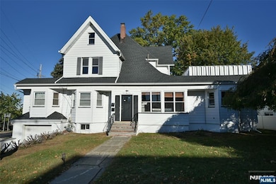 454 Park Ave unit 2nd floor, Rutherford, NJ 07070 - photo 2