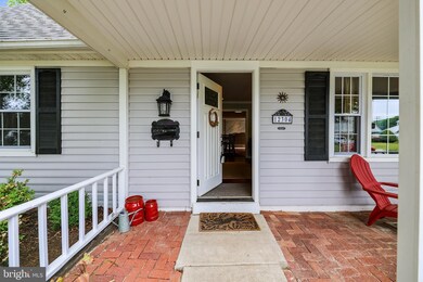 12304 Welling Ln, Bowie, MD 20715 - photo 4