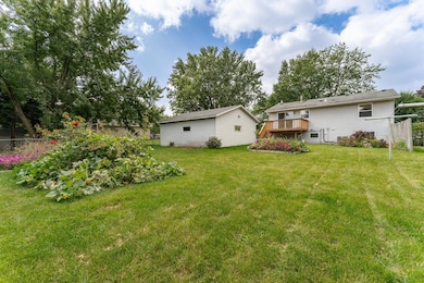 1916 9 1 2 Ave SE, Rochester, MN 55904 - photo 2