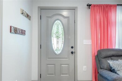 WELCOMING BEVELED ENTRY DOOR